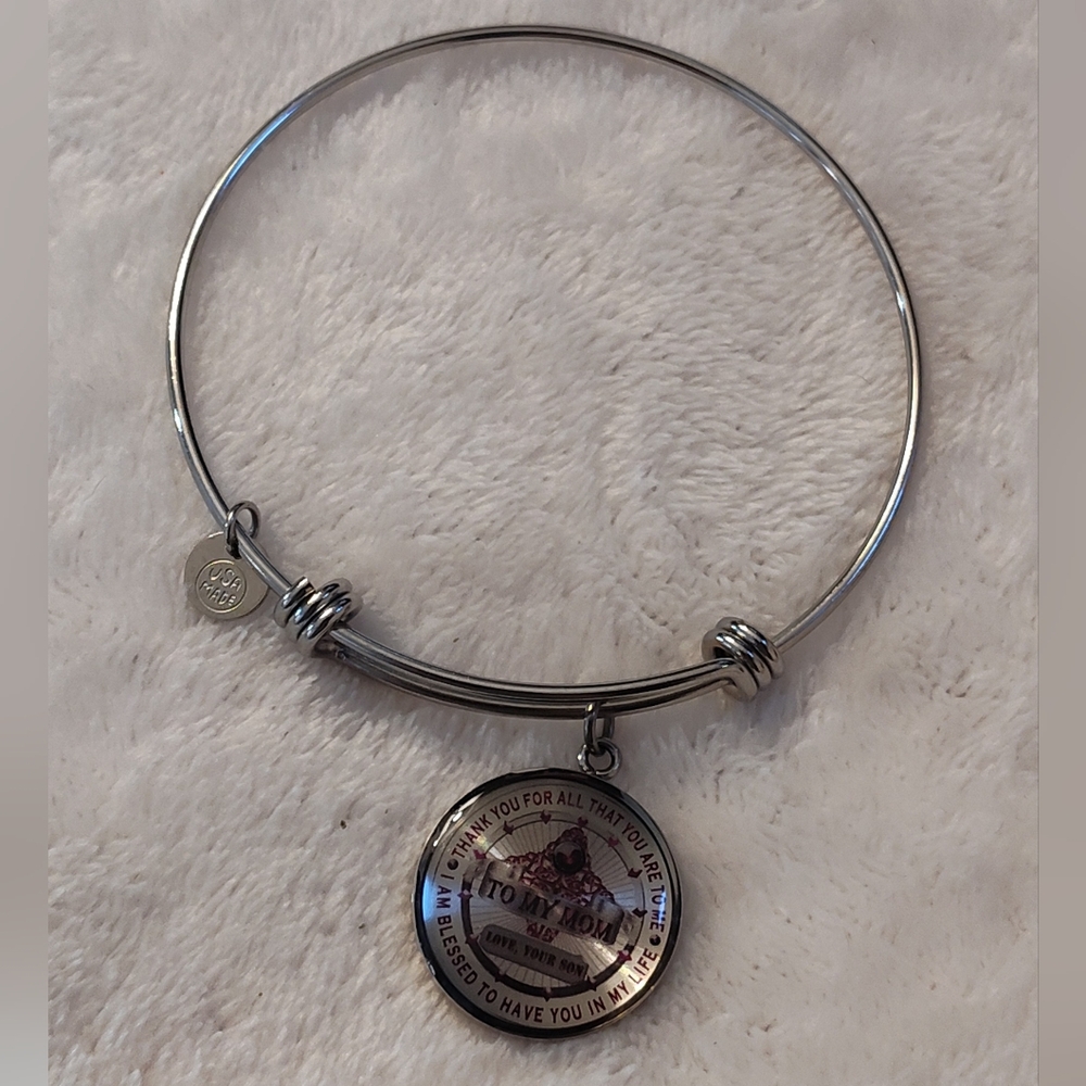 NWOT! Mom From Son Bracelet
